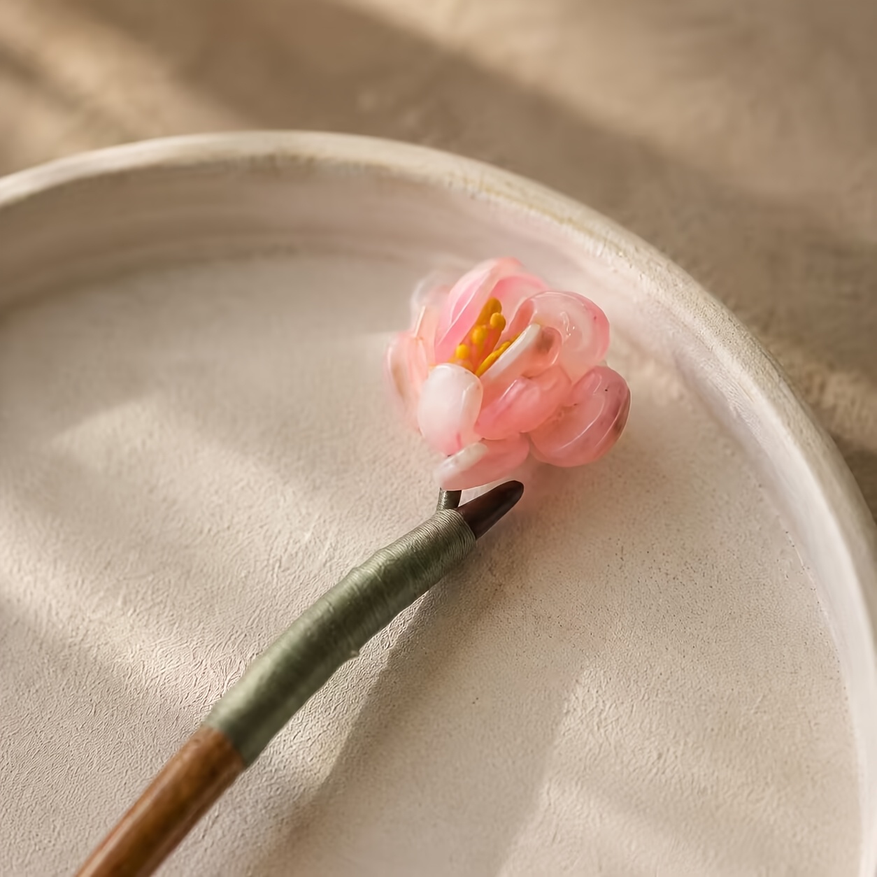 Chinese-style Gentle Pink Peach Blossom Wooden Hairpin